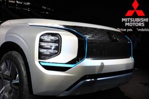2019 Mitsubishi Engelberg Tourer