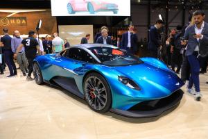 2019 Aston Martin Vanquish Vision Concept