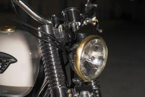 2008 Triumph Bonneville #43 Ruby by Tamarit Motorcycles