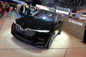 2019 Vinfast Lux V8