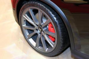 2019 Vinfast Lux V8