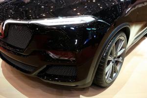 2019 Vinfast Lux V8