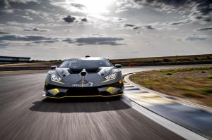 Lamborghini Huracan Super Trofeo EVO 2019 года