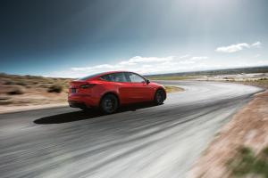 Tesla Model Y 2019 года