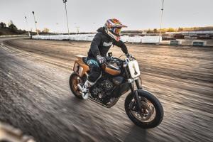 2019 Honda CB1000R by Comercial Impala