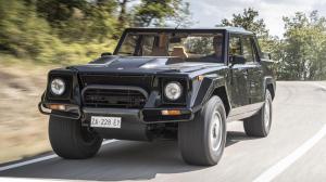 Внедорожник Lamborghini LM002, принадлежавший Саддаму Хуссейну 