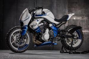 2011 Kawasaki ER-6n by Duke Motorcycles
