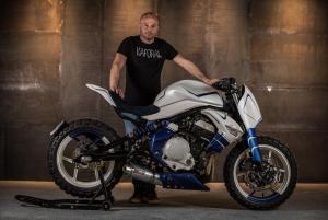 2011 Kawasaki ER-6n by Duke Motorcycles