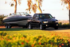 Lincoln Blackwood 2002 года