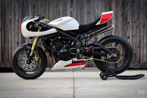 2011 Triumph Street Triple by Jett Design x Motorelic
