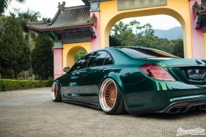Mercedes-Bens S-Class Emerald Green Metallic by Brabus & Master Club 2019 года