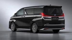 Lexus LM300h 2019 года