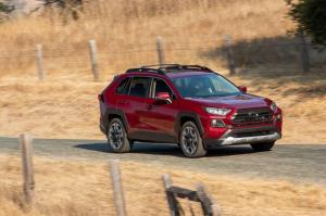 Toyota RAV4 Adventure 2019 года