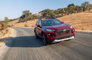 Toyota RAV4 Adventure 2019 года