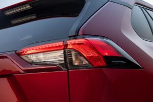 Toyota RAV4 Adventure 2019 года