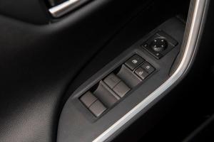 Toyota RAV4 Adventure 2019 года