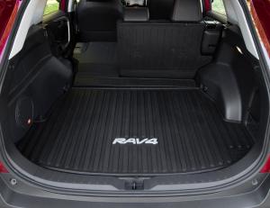 Toyota RAV4 Adventure 2019 года