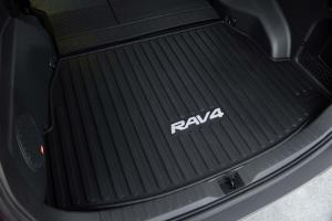 Toyota RAV4 Adventure 2019 года