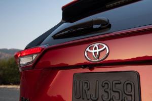 Toyota RAV4 Adventure 2019 года