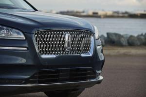 Lincoln Corsair 2019 года