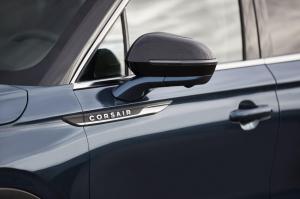 Lincoln Corsair 2019 года