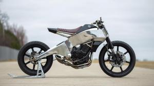 2016 Yamaha MT-07 The Omen by Jake Drummond