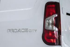 Toyota ProAce City Van 2019 года