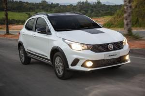 Fiat Argo Trekking 2019 года