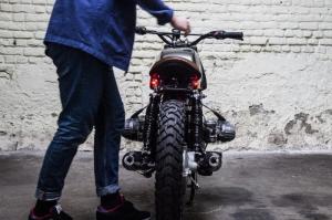 1986 BMW R80RT Monolever by Toma Customs