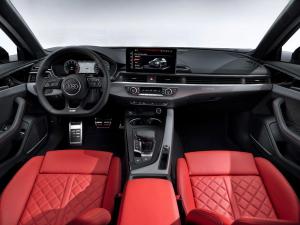 Audi A4 Avant S-Line Quattro