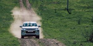 Mitsubishi L200 Double Cab