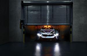 BMW i8 Roadster Formula E Safety Car 2019 года