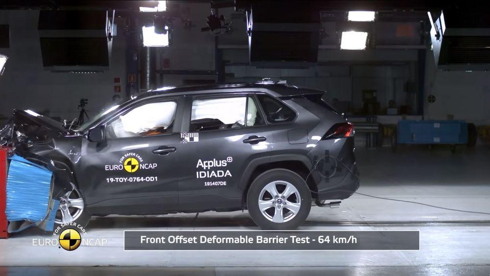 Европейская организация в целях безопасности разбила новый Toyota RAV4