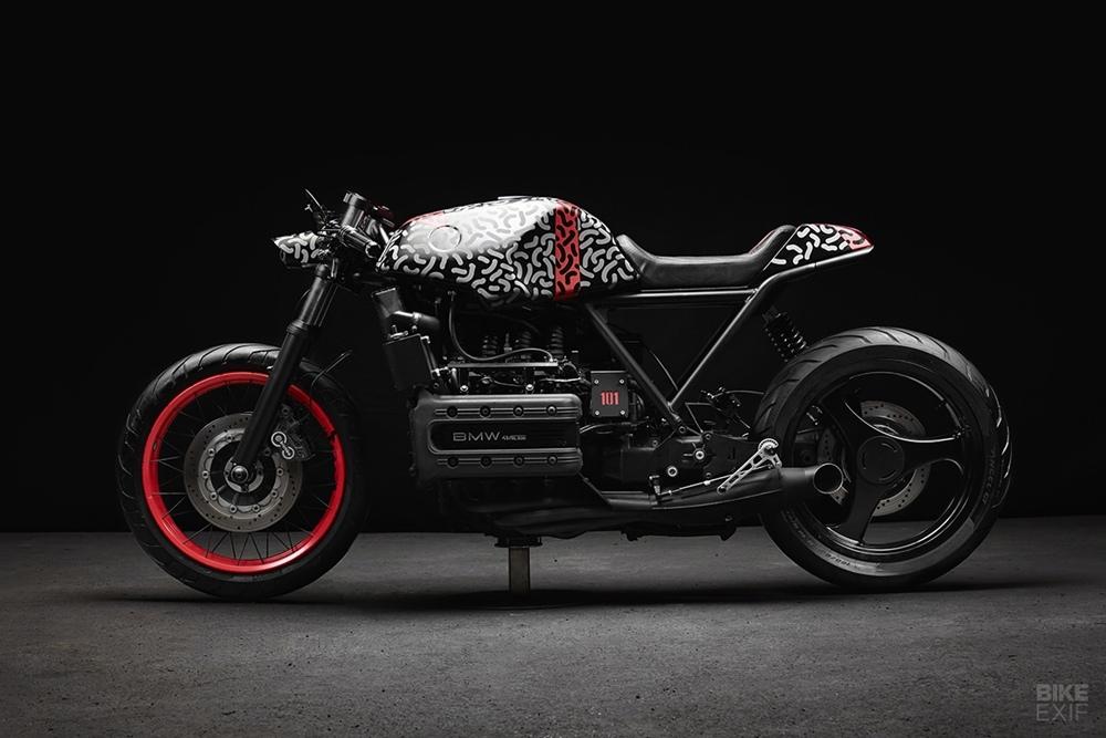 «Импульсивный» кастом: кафе рейсер BMW K1100RS Visible / Invisible