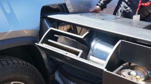 Дом на колесах Rivian RT1 Overland Expo