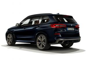 BMW X5 M50i 2019 года