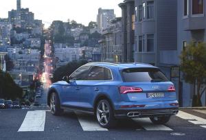 Audi Q5 55 TFSI e Quattro 2019 года
