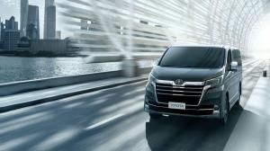 Toyota Granvia 2019 года