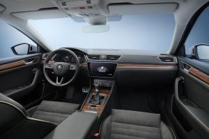 Skoda Superb Scout 2019 года