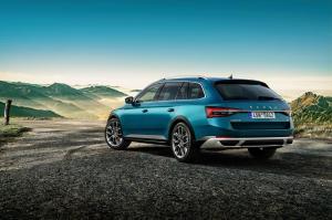 Skoda Superb Scout 2019 года