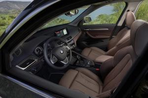 Обновленный кроссовер X1 от BMW