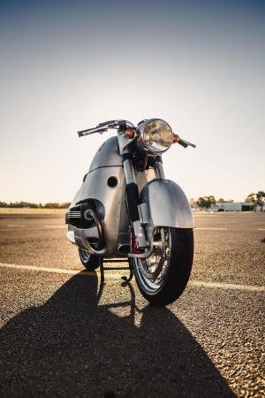 BMW R100RS Aero by MotoRRetro