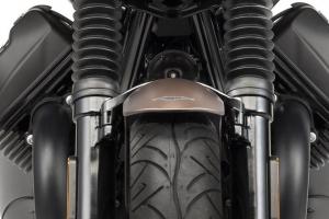 Moto Guzzi V7 III Stone Night Pack