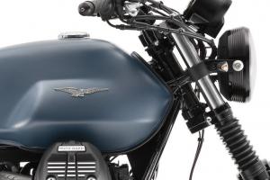 Moto Guzzi V7 III Stone Night Pack