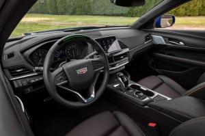 Cadillac CT4-V 2019 года