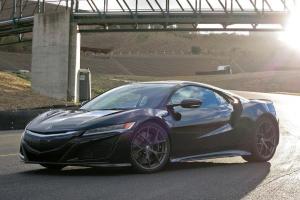 Acura NSX 2017 года