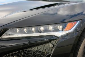 Acura NSX 2017 года