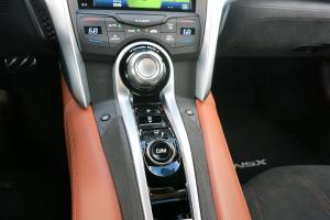 Acura NSX 2017 года
