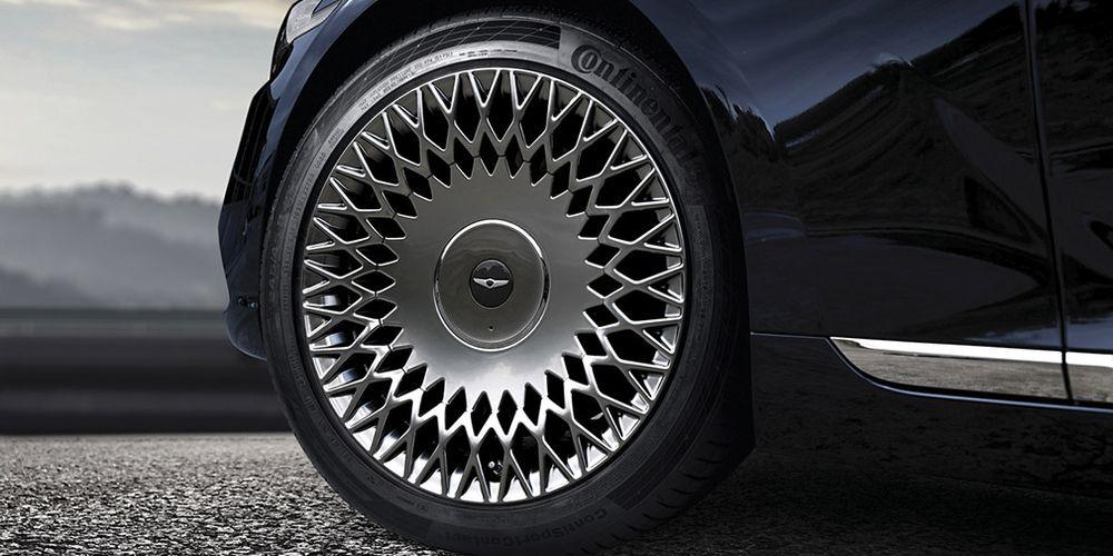 новый седан G90