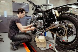 Royal Enfield Interceptor 650 by Malle London